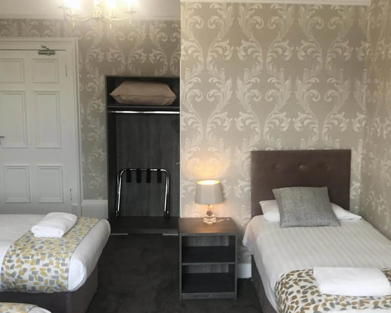 Arrandale Guest House EDI 3*,