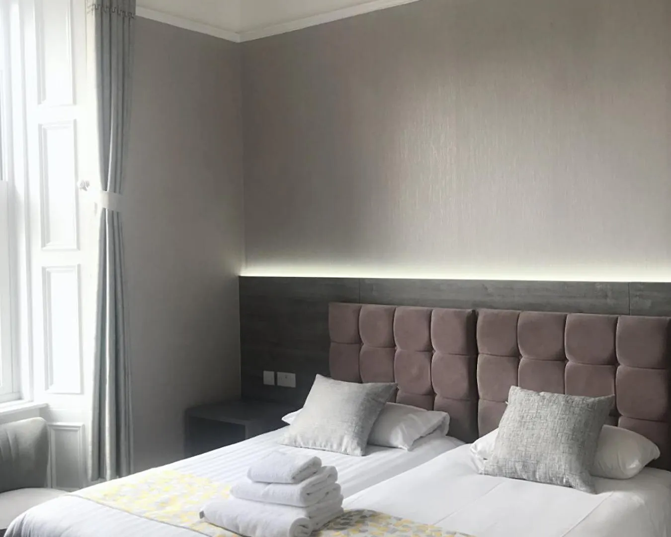 Arrandale Guest House EDI