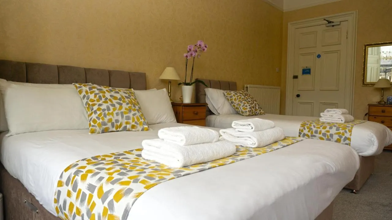 Arrandale Guest House EDI